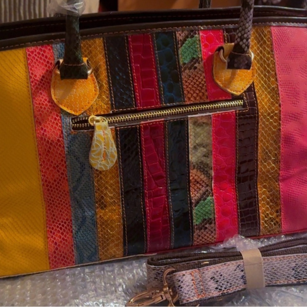 Multicolor Patchwork Shoulder Bag - image 7